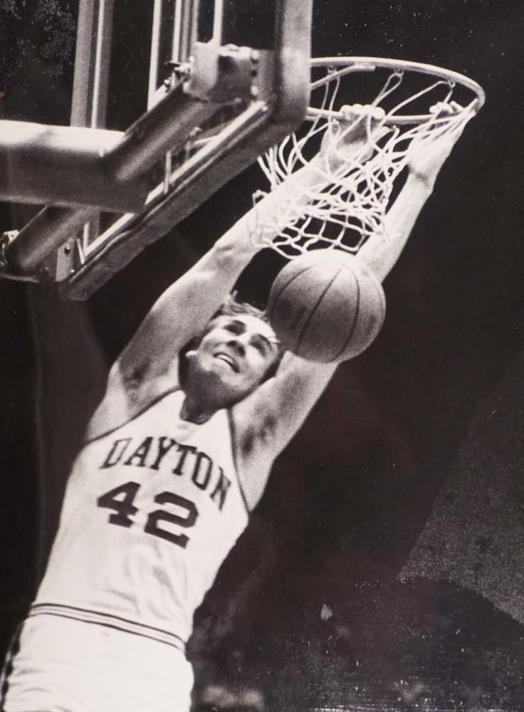 Dayton Flyers basketball archive