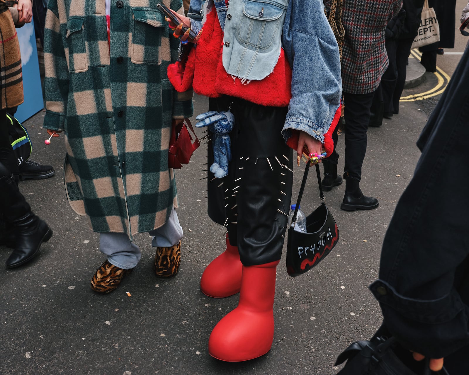  FILE — Oversized red boots by MSCHF in London in February 2023. Cartoonish red boots were the talk of TikTok for a moment in February. (Simbarashe Cha/The New York Times) 