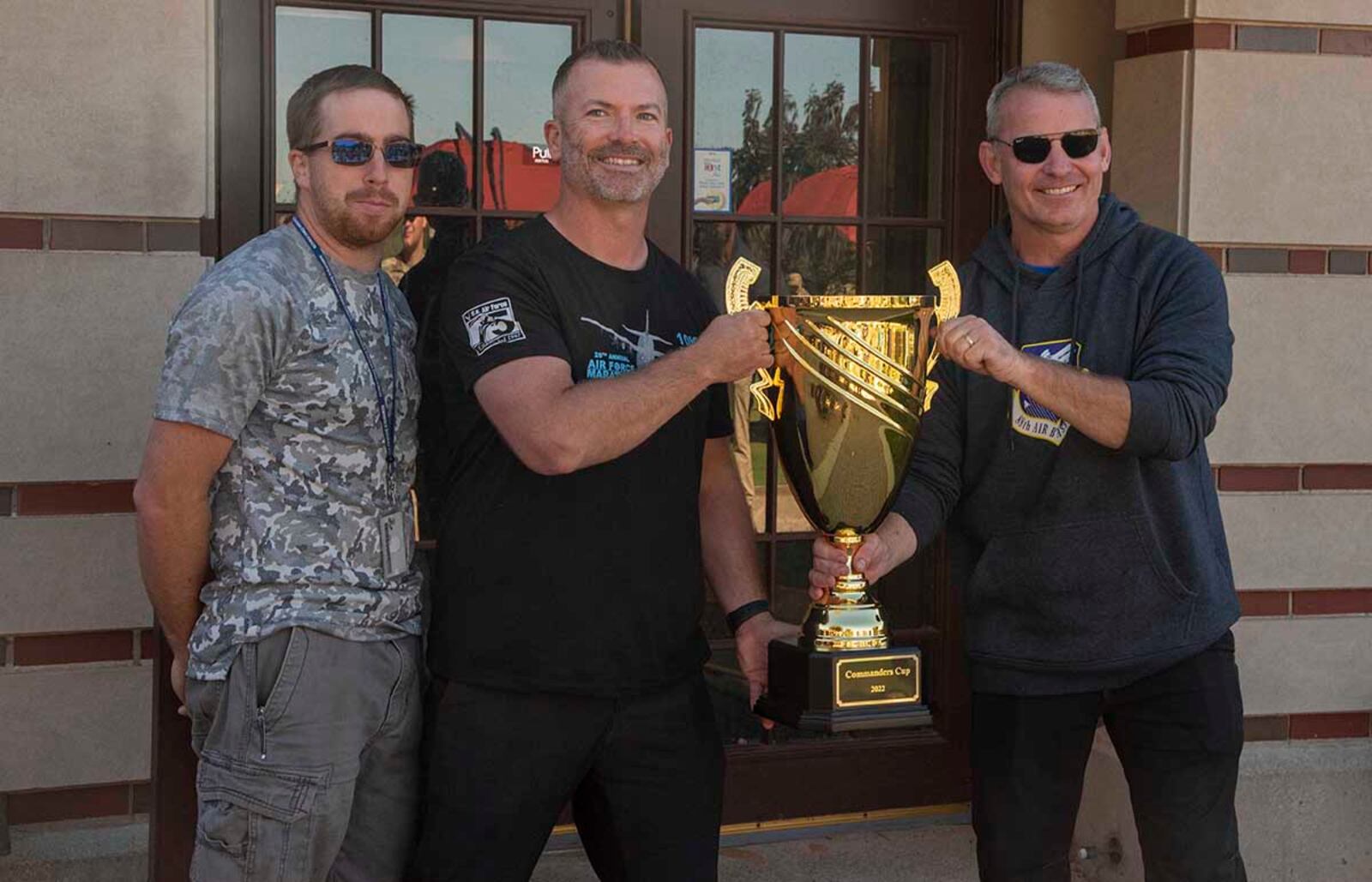 The Air Force Research Laboratory take a first place with highest overall score in the Commanders Cup, Sept. 30, at the Wright-Patt Club on Wright-Patterson Air Force Base. (U.S. Air Force photo by Jack Gardner)