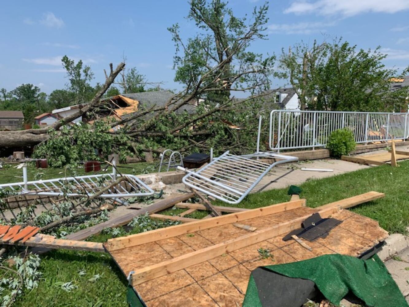 PHOTOS: Daylight reveals widespread damage from Monday storms