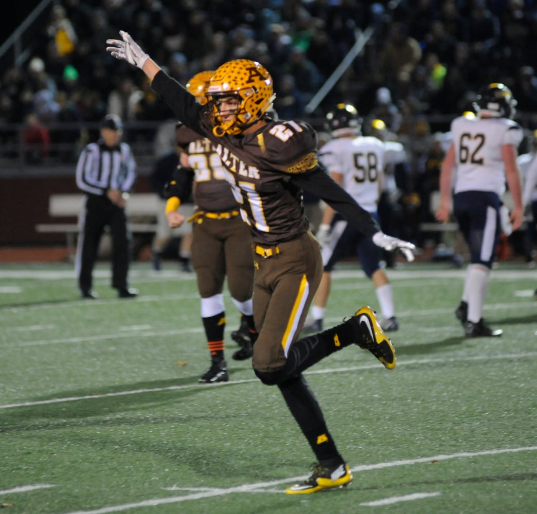 PHOTOS: Alter vs. Norwalk, D-III football state semifinals