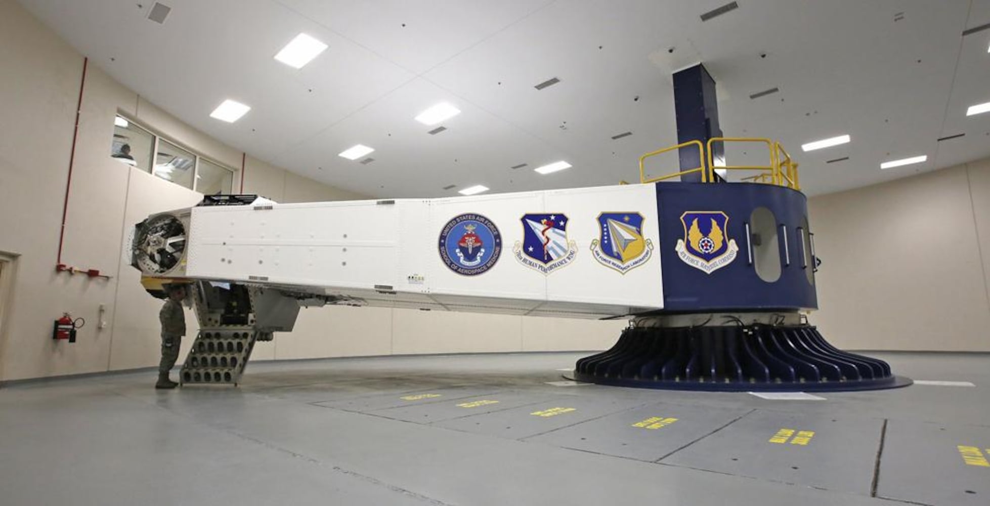 Students to start using AFRL’s $34.4M centrifuge at Wright-Patt