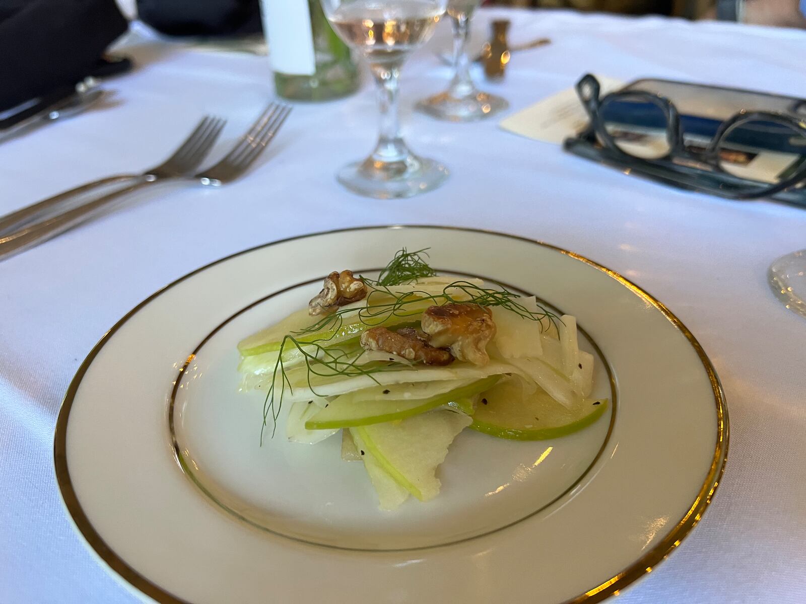 Fennel and apple salad served at Whoo Cooks for You 2023.