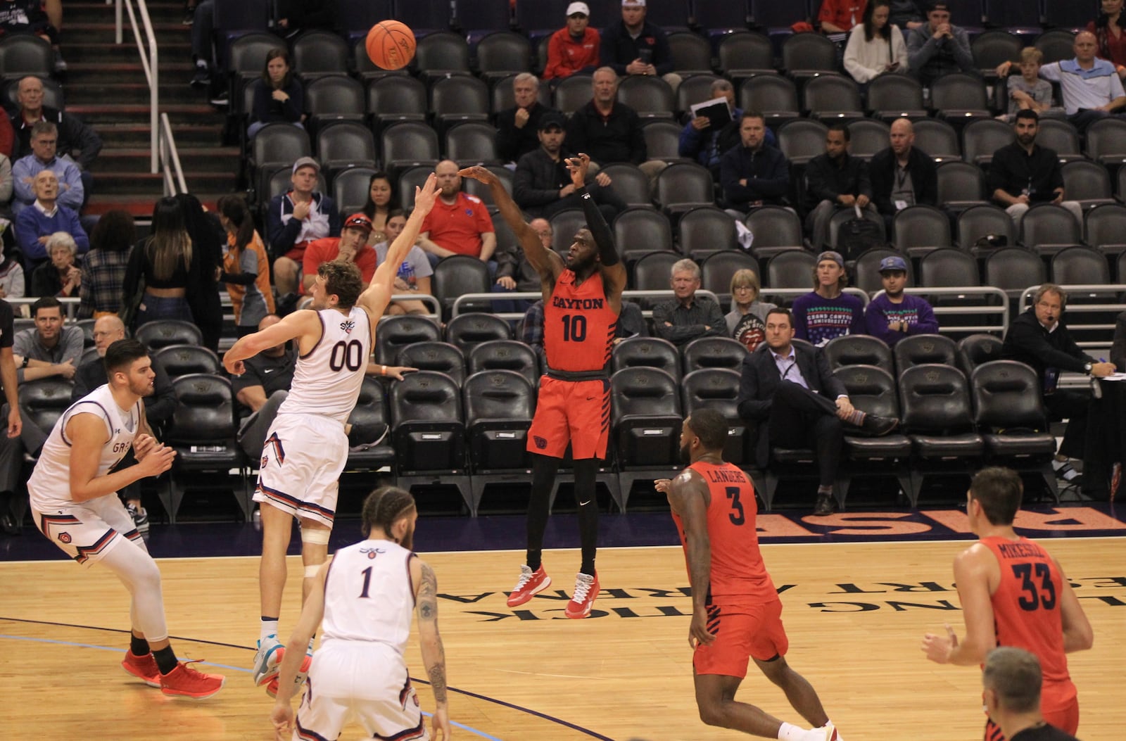 Dayton’s Jalen Crutcher shoots against Saint Mary's on Sunday, Dec. 8, 2019, at Talking Stick Resort Arena in Phoenix, Ariz.