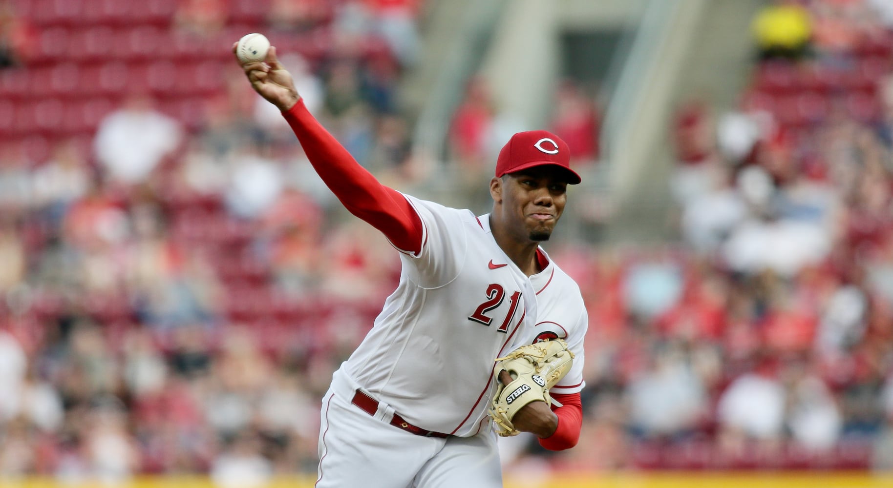 Reds vs. Cardinals