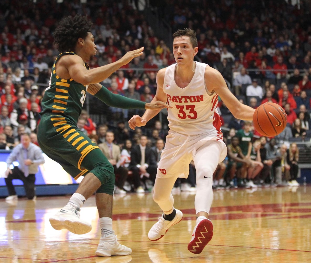 Twenty photos: Dayton Flyers vs. George Mason