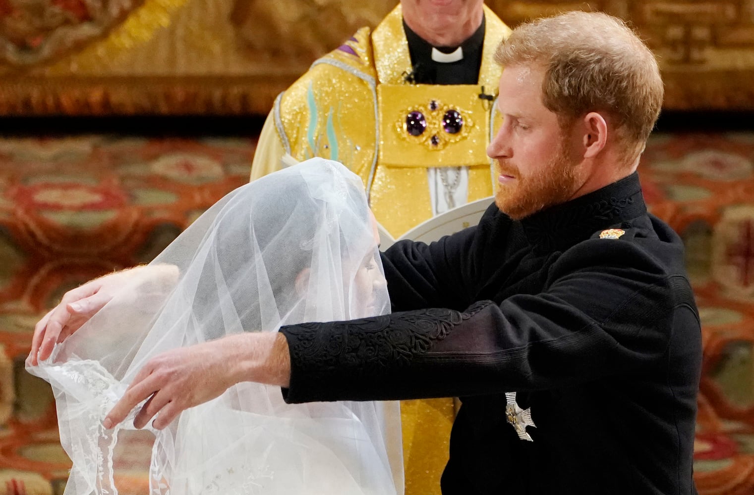 Photos: Prince Harry and Meghan Markle marry at Windsor Castle