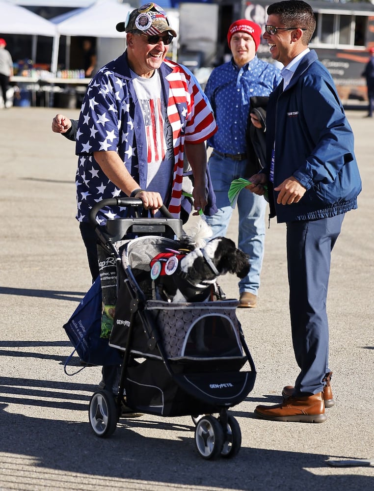 110722 Trump rally