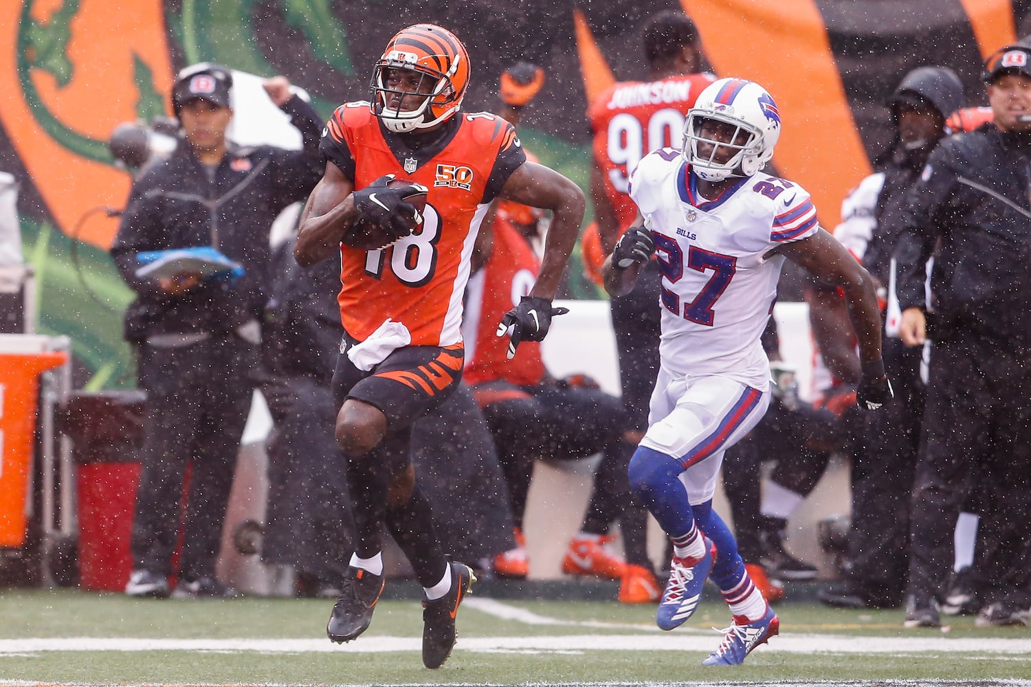 Bengals rally to beat Bills; one game back in AFC North