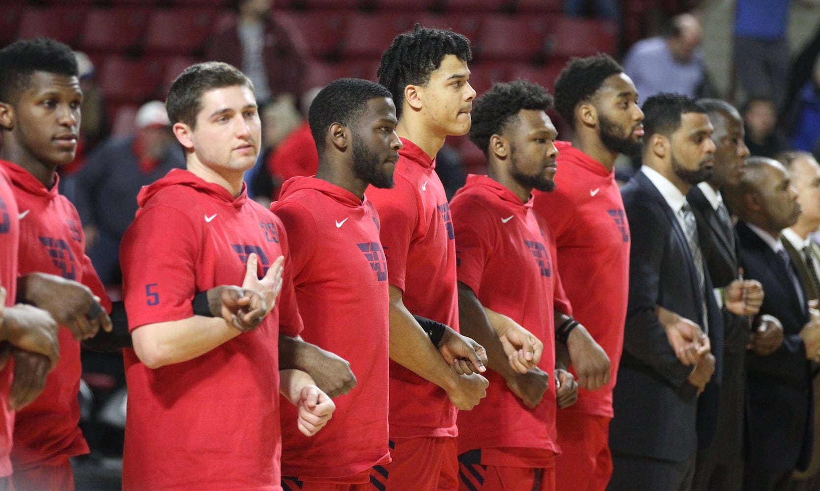 Twenty photos: Dayton Flyers vs. UMass