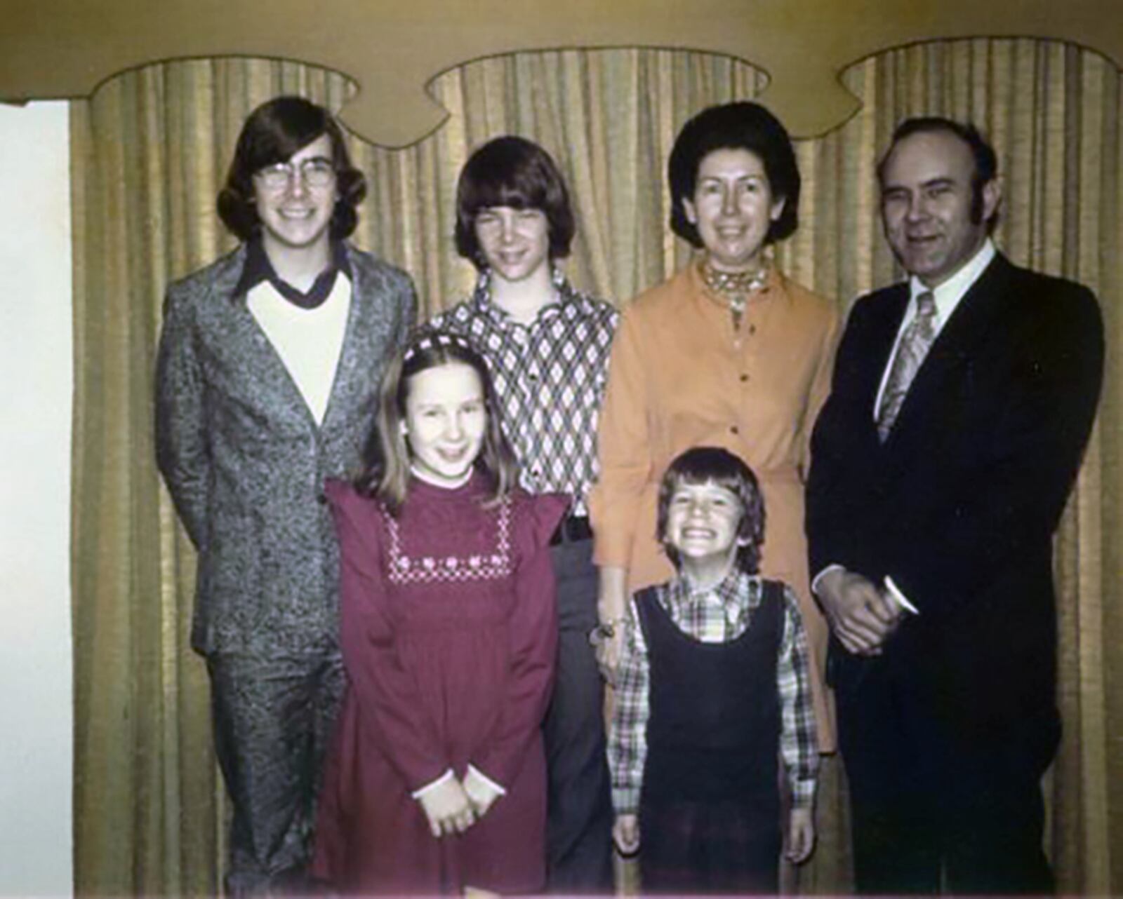 The Carr family in 1975 L-R Richard Jr.  Cynthia, Frank, Daniel, Mary and Richard 