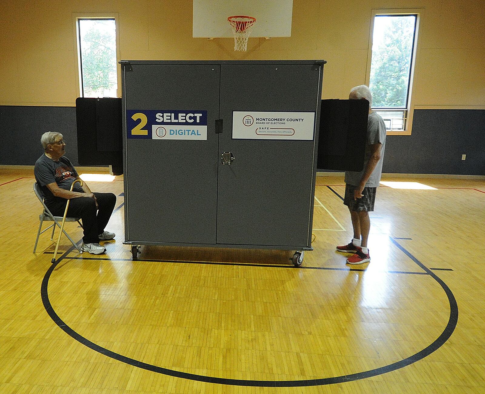 There was strong Voter turnout for an August election at the Salem Church of the Brethren in Englewood, Tuesday Aug. 8, 2023. MARSHALL GORBY\STAFF