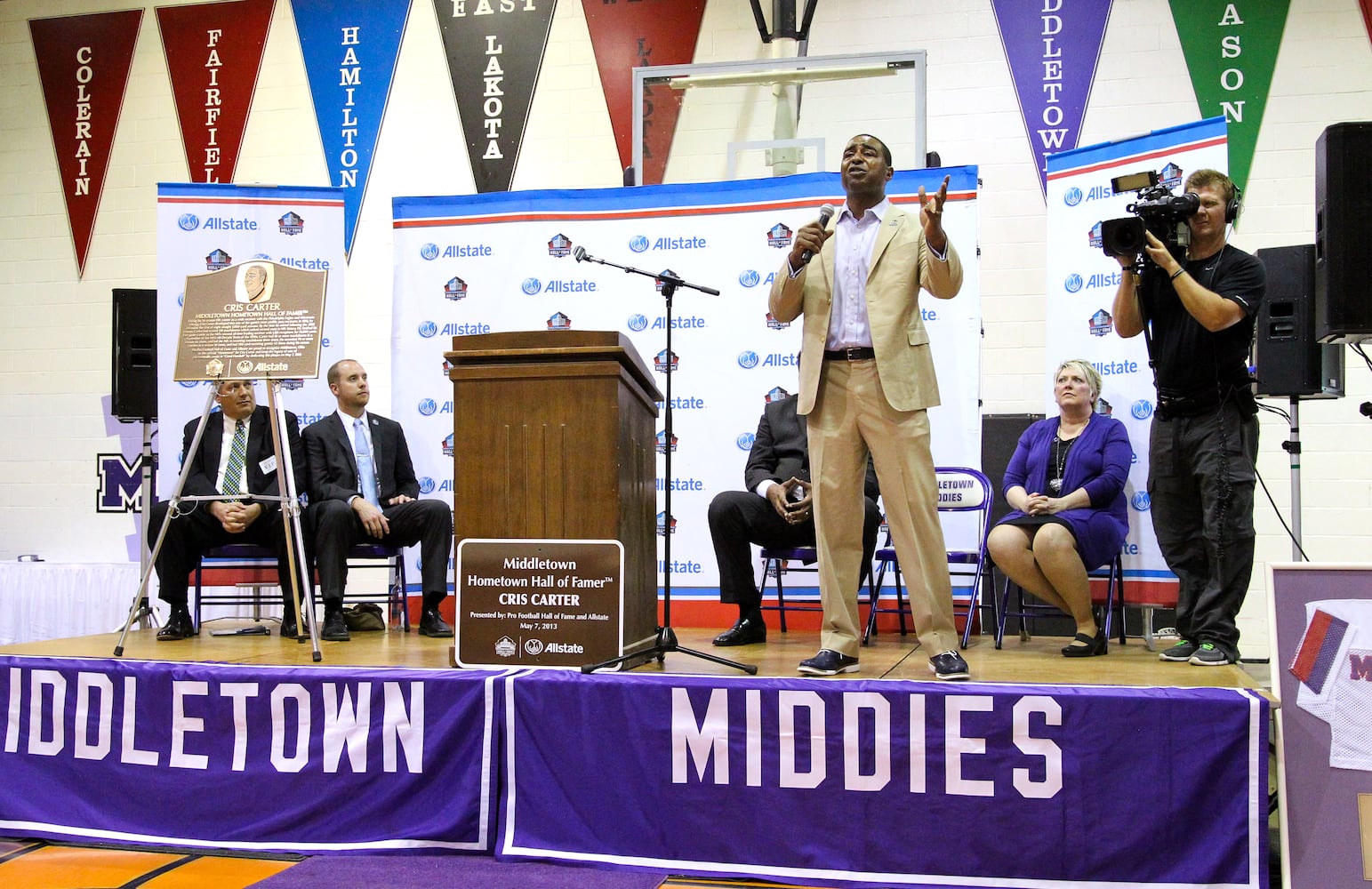 Cris Carter Middletown visit