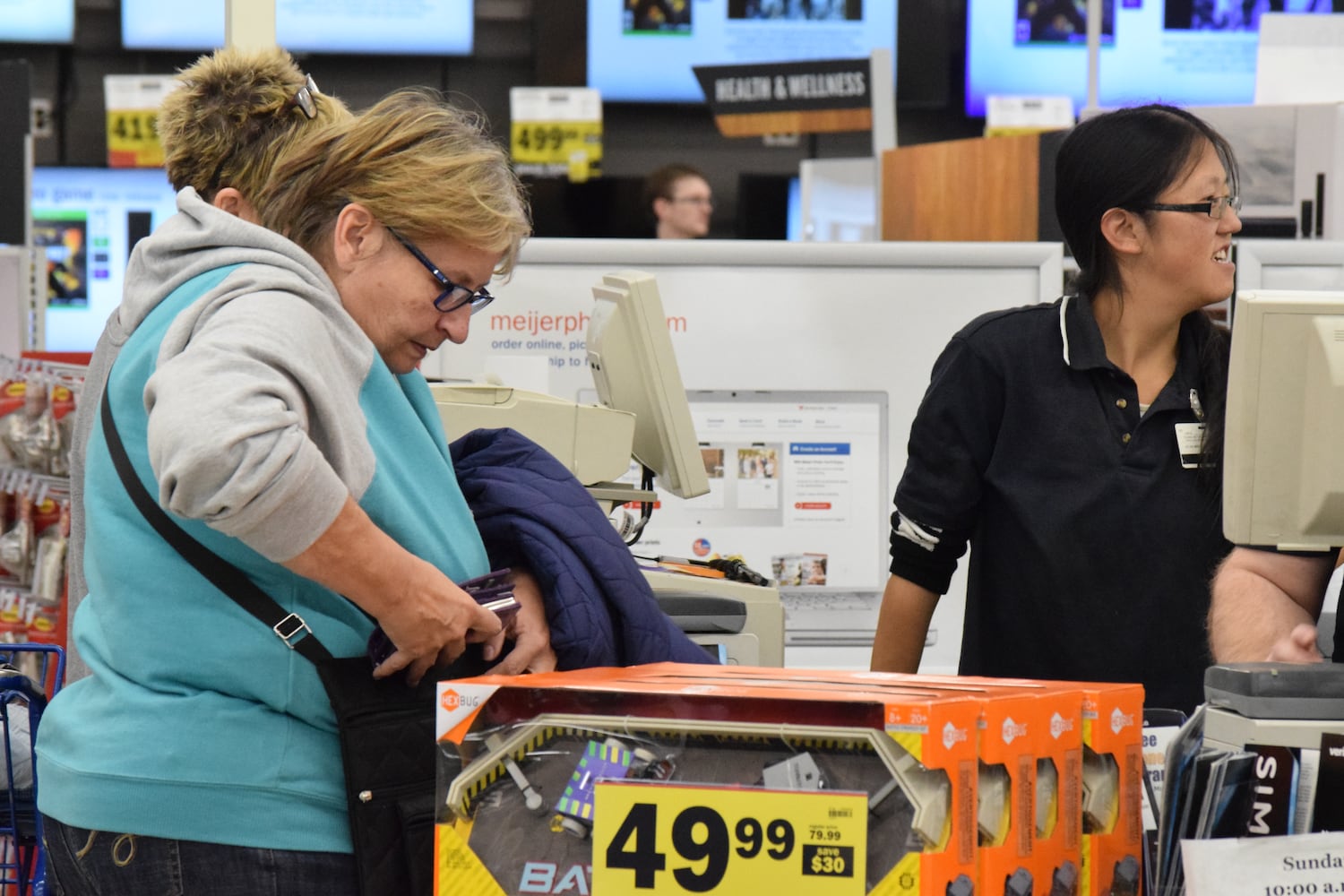 PHOTOS: Here's what local Meijer stores looked like Thanksgiving morning