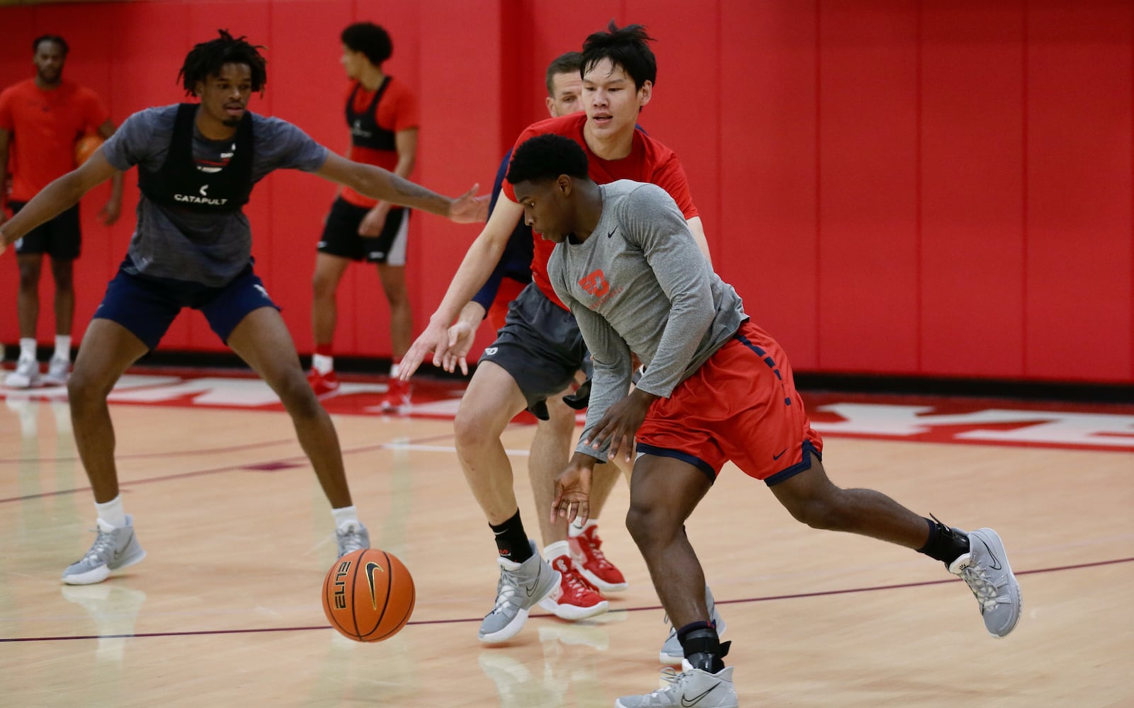 Dayton Flyers practice