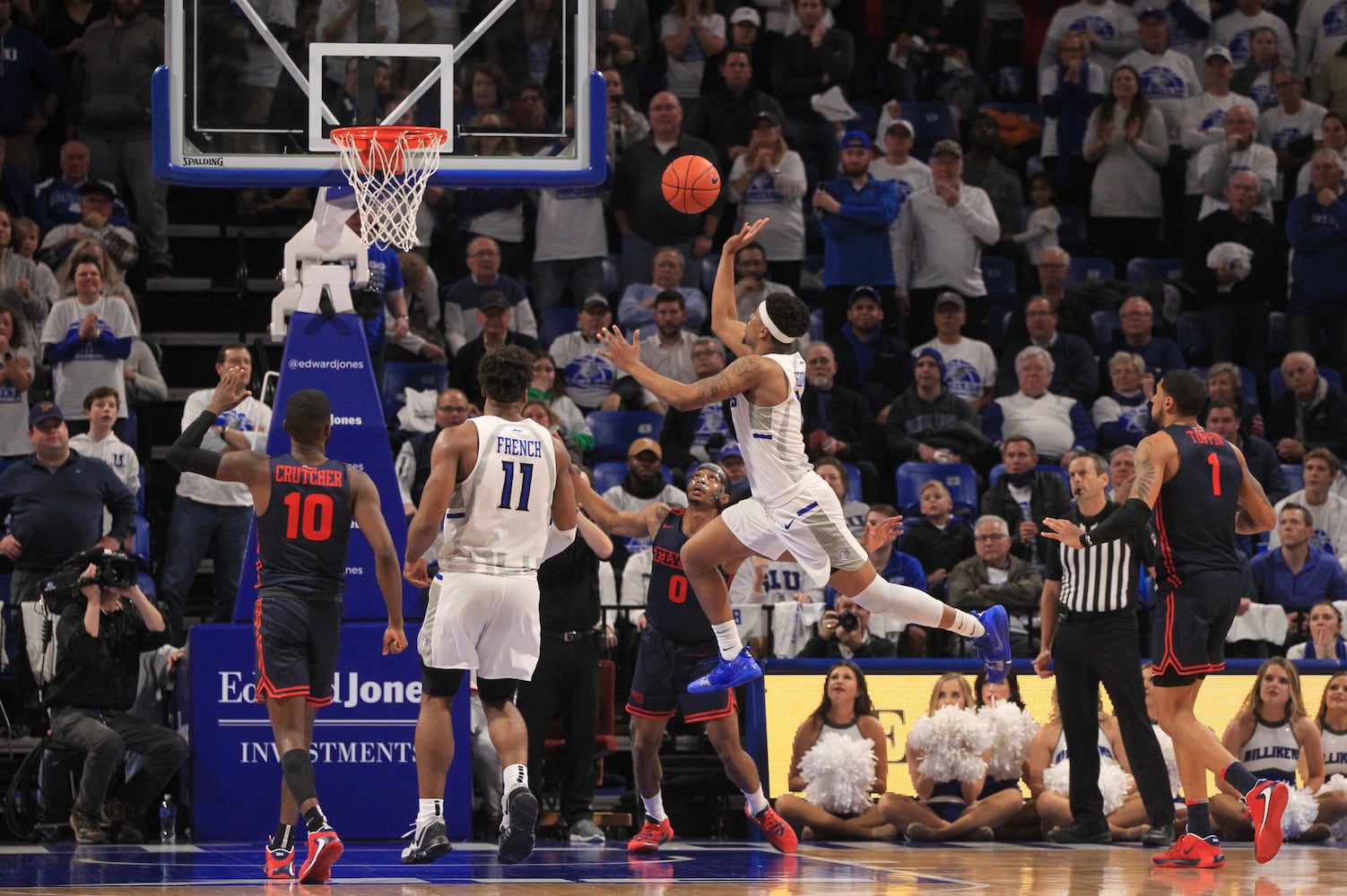 Photos: Dayton Flyers vs. Saint Louis (the first 40 minutes)