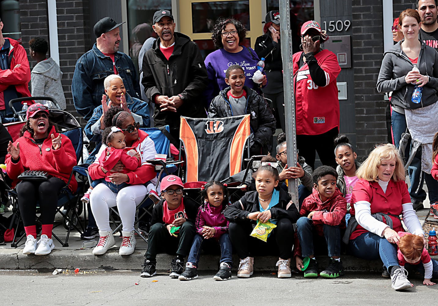 PHOTOS: Cincinnati Reds Opening Day Parade