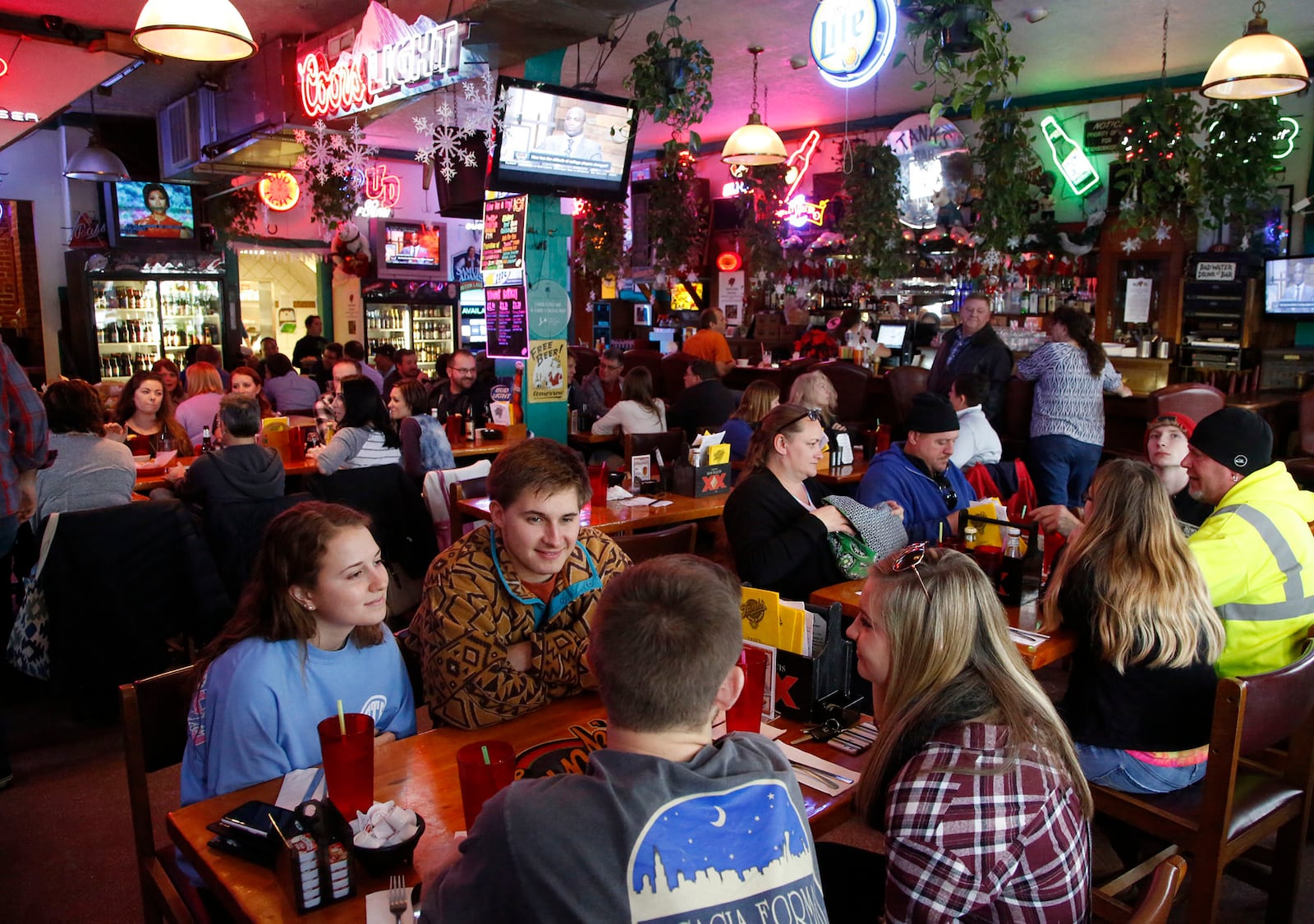 Tank's Bar & Grill draws a crowd on a Thursday in December, 2015. STAFF FILE PHOTO / TY GREENLEES