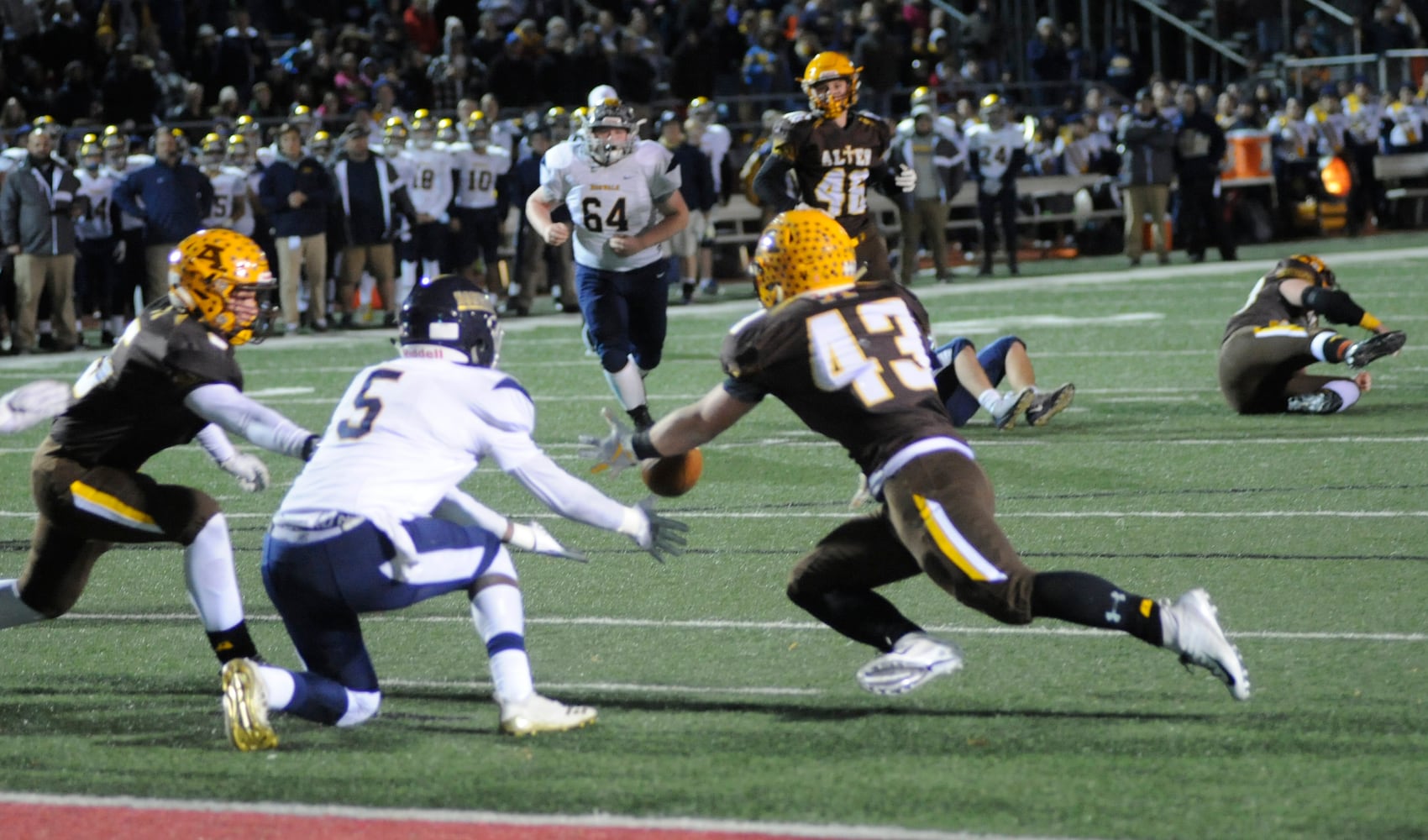 PHOTOS: Alter vs. Norwalk, D-III football state semifinals