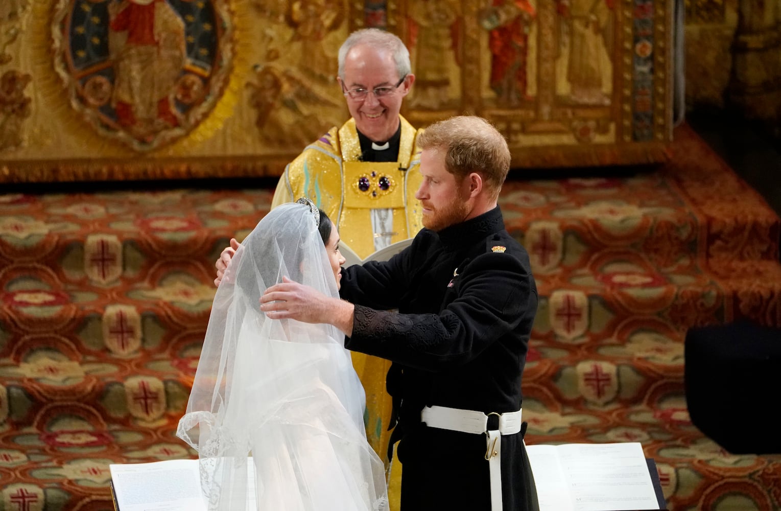 Photos: Prince Harry and Meghan Markle marry at Windsor Castle