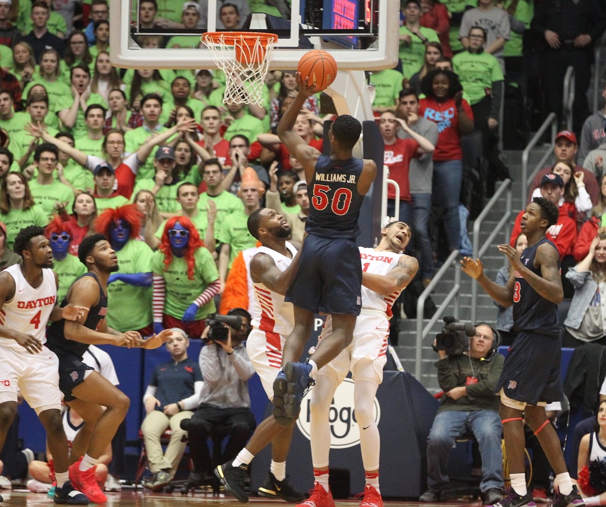 Twenty photos: Dayton Flyers vs. Duquesne