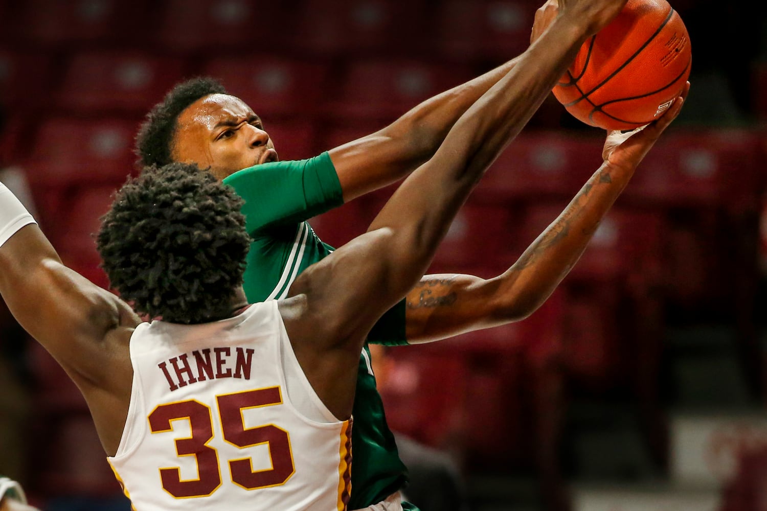 Green Bay Minnesota Basketball