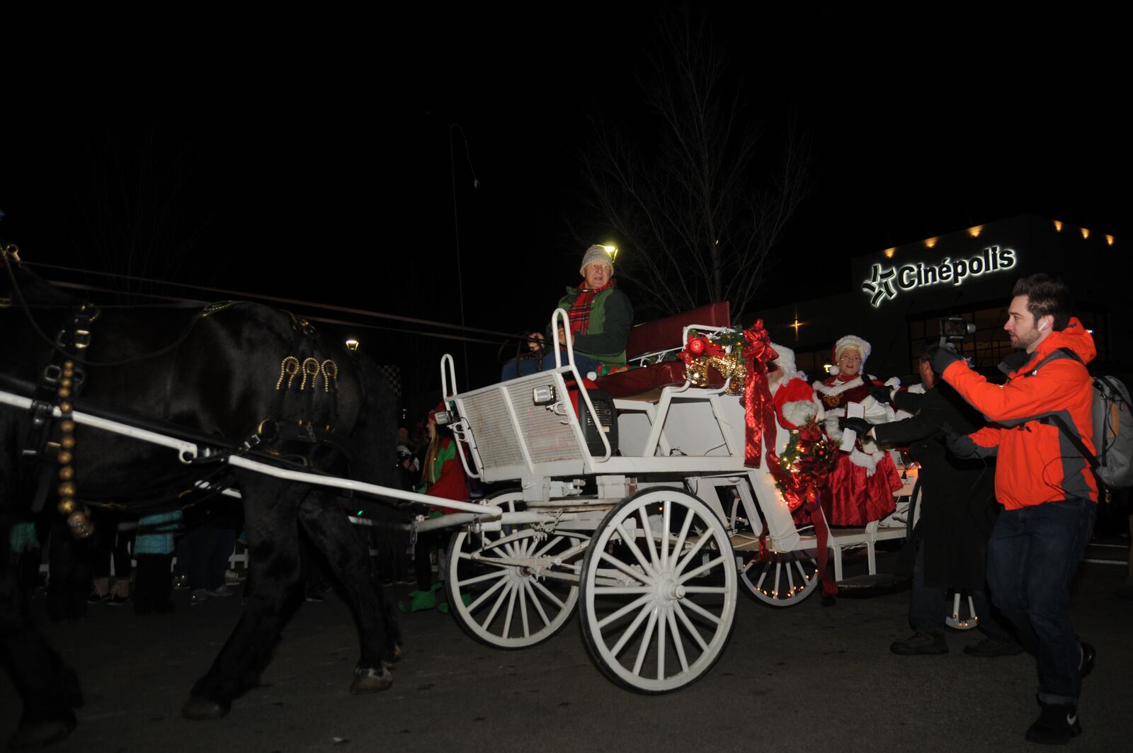 Here's who we spotted getting into the holiday spirit early at Austin Landing's holiday tree lighting, which included special guests Santa Claus and the Budweiser Clydesdales on Saturday, Nov. 10, 2018. DAVID MOODIE/CONTRIBUTED