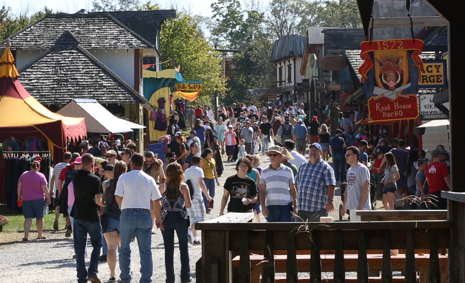 A crowded road near Troll Crosing at the Ohio Renaissance Festival.   TY GREENLEES / STAFF