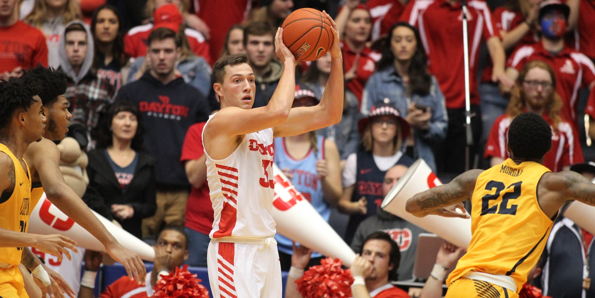 Dayton Flyers: 30 photos for a 30-point victory