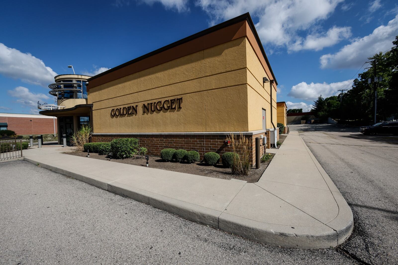 The Golden Nugget Pancake House on South Dixie Drive in Kettering is working to reopen this summer. The restaurant closed the day before the coronavirus statewide shutdown of dine-in service. JIM NOELKER/STAFF