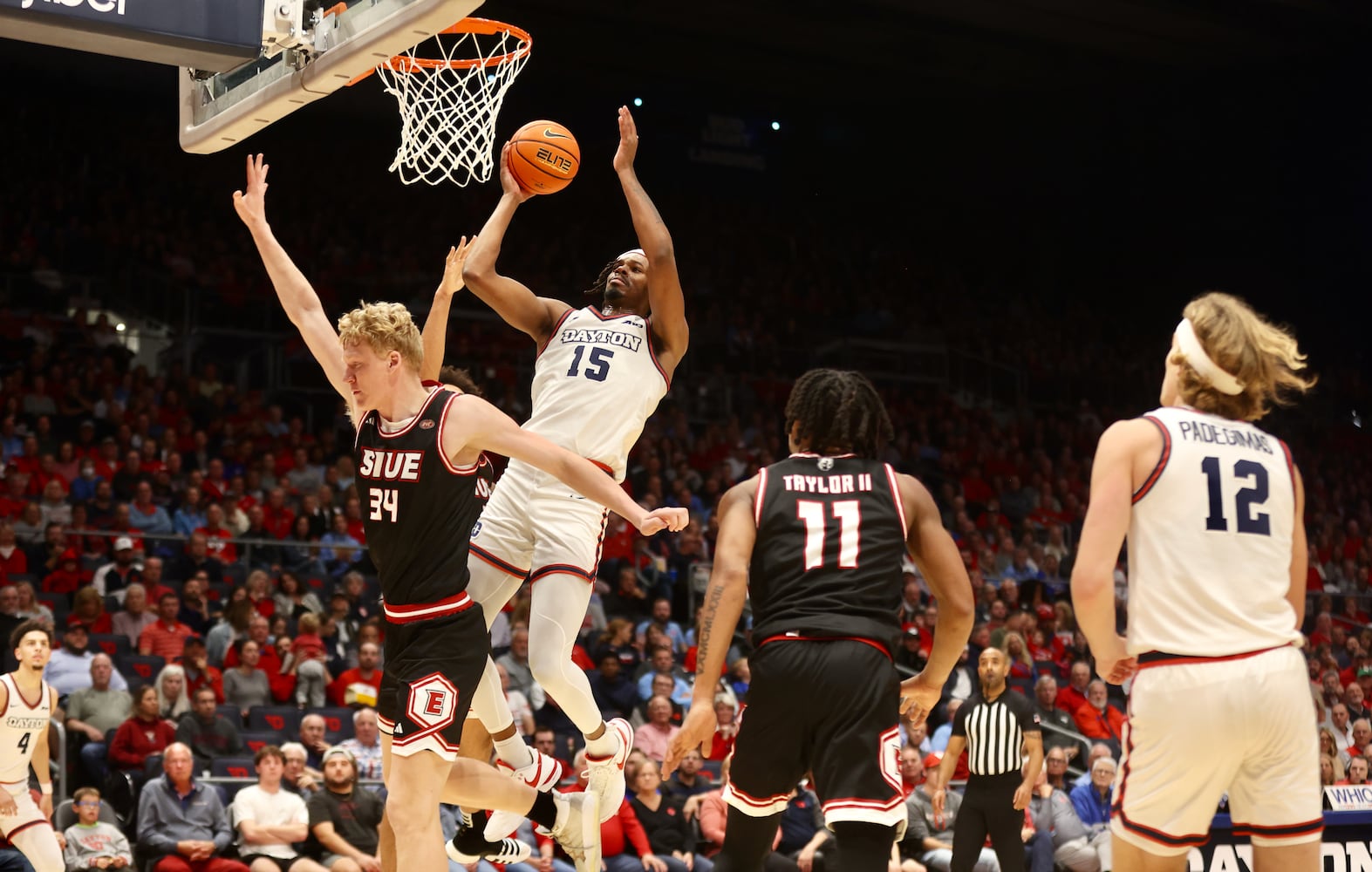 Dayton vs. SIUE