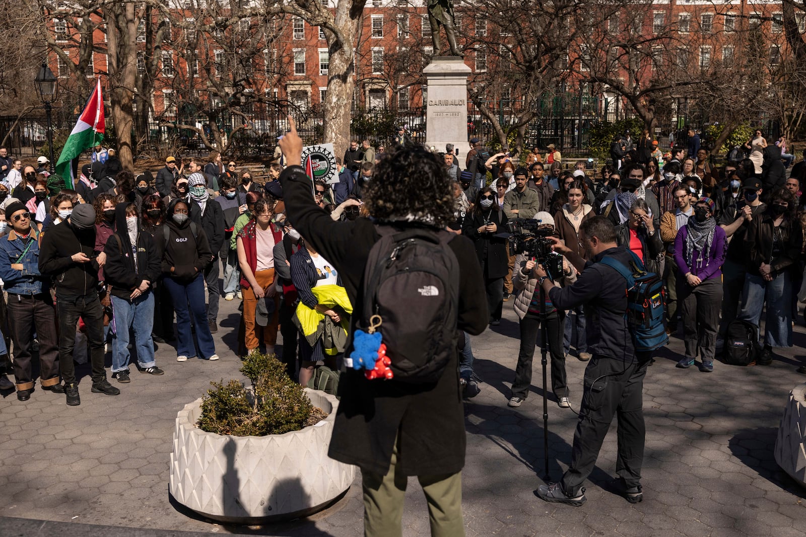 A protester including students of New York University gather for a demonstration in support of Palestinian activist Mahmoud Khalil at Washington Square Park, Tuesday, March 11, 2025, in New York. (AP Photo/Yuki Iwamura)