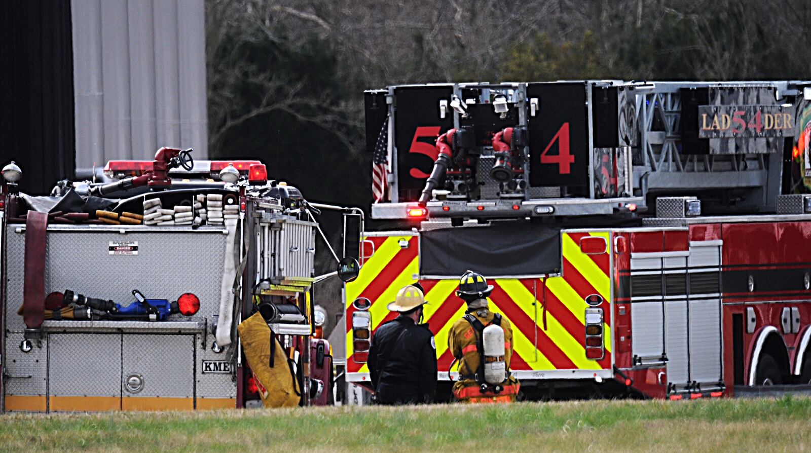 Fire at a factory on Business Parkway in Carlisle, March 5, 2018. MARSHALL GORBY/STAFF