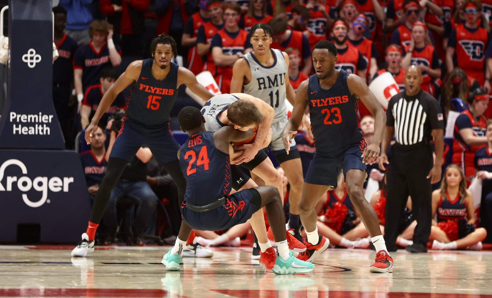 Dayton vs. Robert Morris