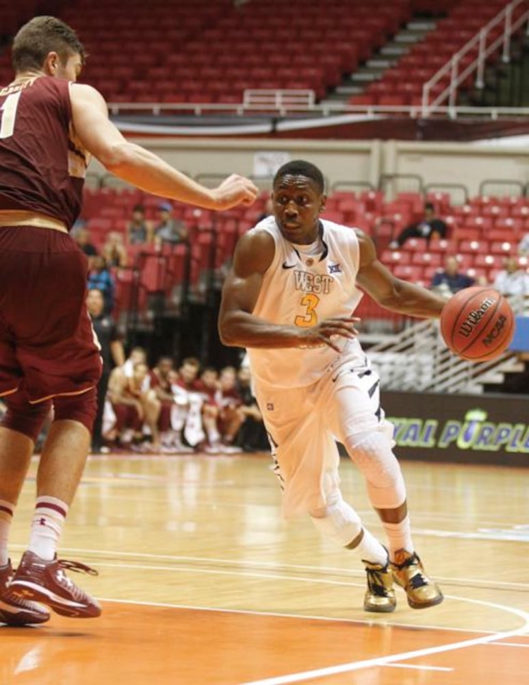 Juwan Staten in action with West Virginia