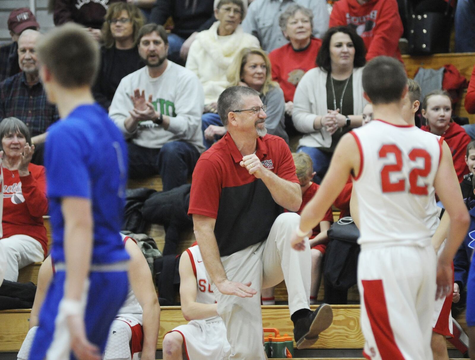 TV South coach Tony Augspurger (center) is in his 32nd season as the Panthers’ head coach. Brookville defeated host Twin Valley South 60-58 in a boys high school basketball game on Monday, Feb. 11, 2019. MARC PENDLETON / STAFF