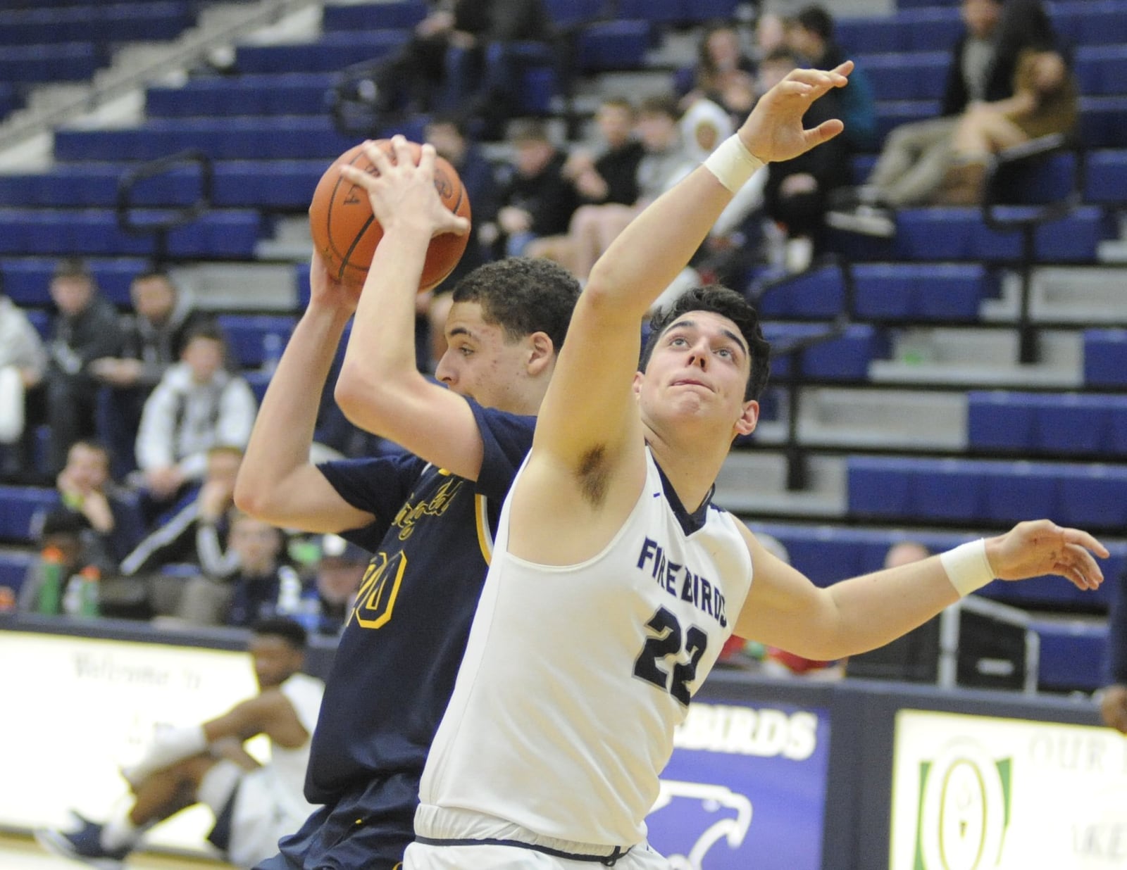 Springfield sophomore Ani Elliot (left) avoids Fairmont junior Chris Thompson. Springfield defeated host Fairmont 71-40 in a boys high school basketball game at Trent Arena on Tuesday, Feb. 12, 2019. MARC PENDLETON / STAFF