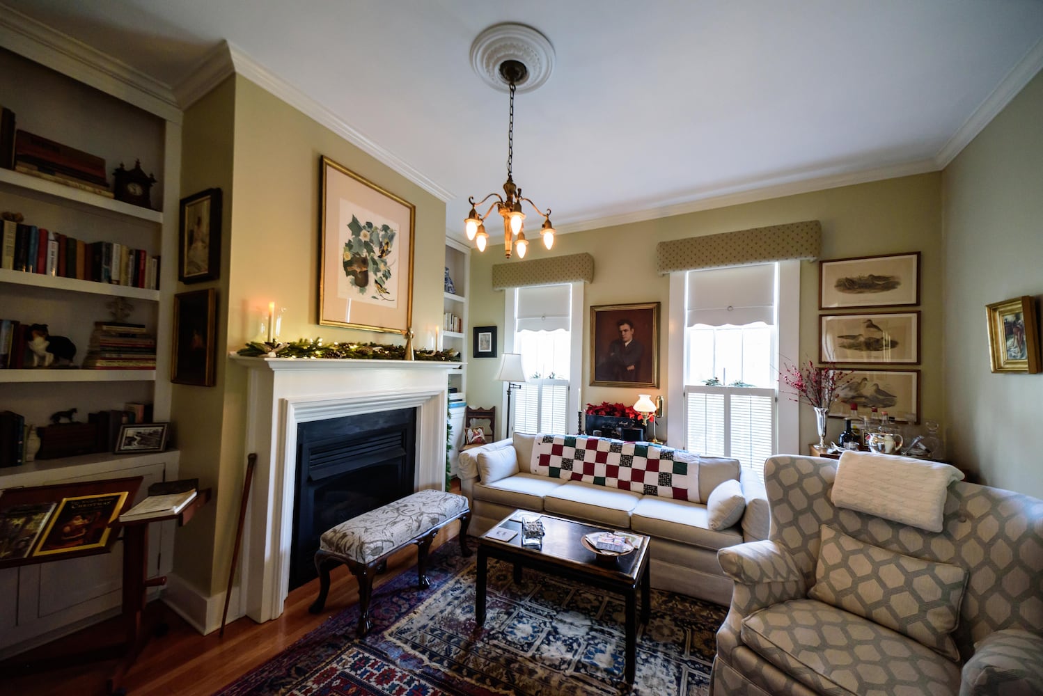 PHOTOS: A Dickens of a Christmas St. Anne’s Hill Holiday Home Tour 2024