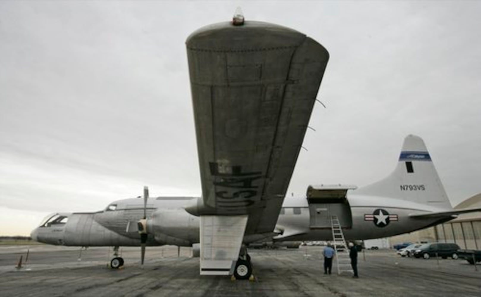 Oldest Air Force plane arrives