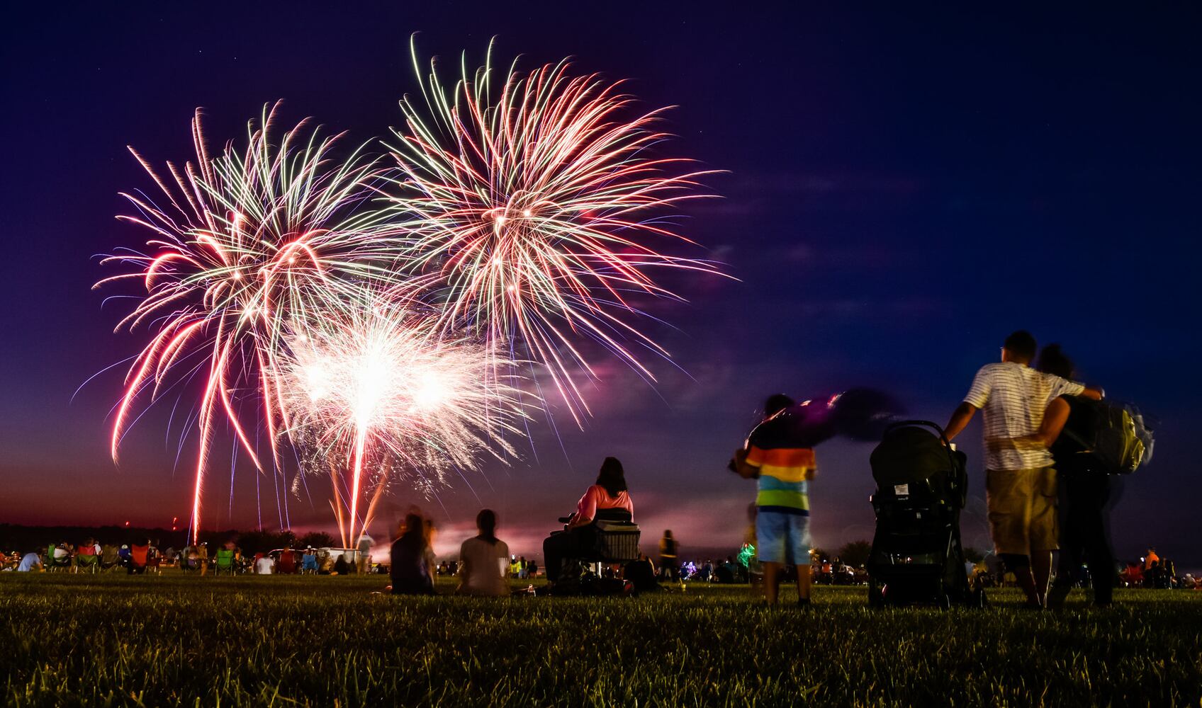 Ohio Challenge balloon glow and fireworks