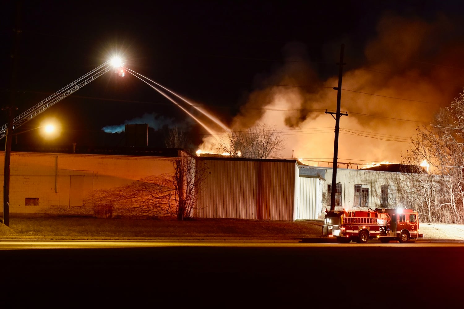 PHOTOS: Vacant warehouse fire in Middletown