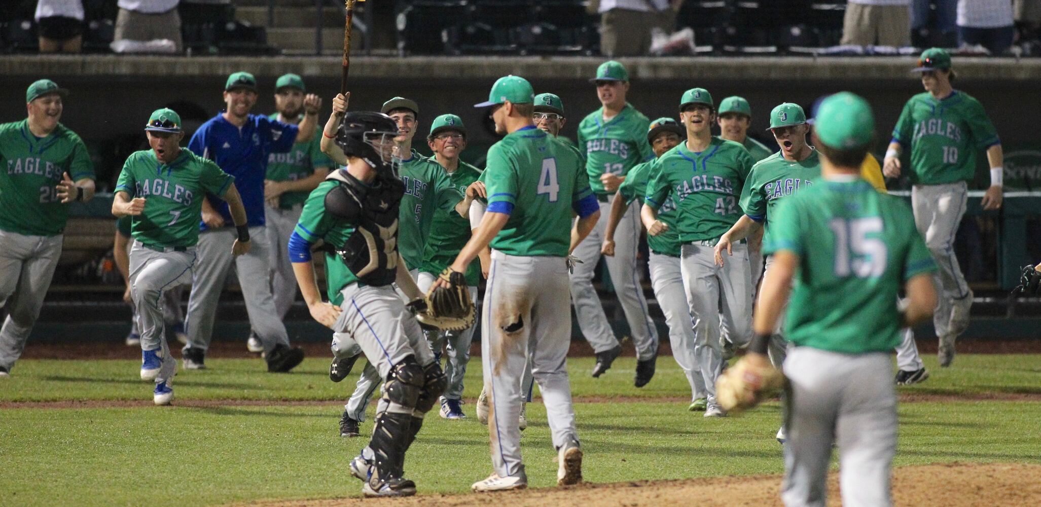 Photos: Chaminade Julienne vs. Tallmadge in state semifinals