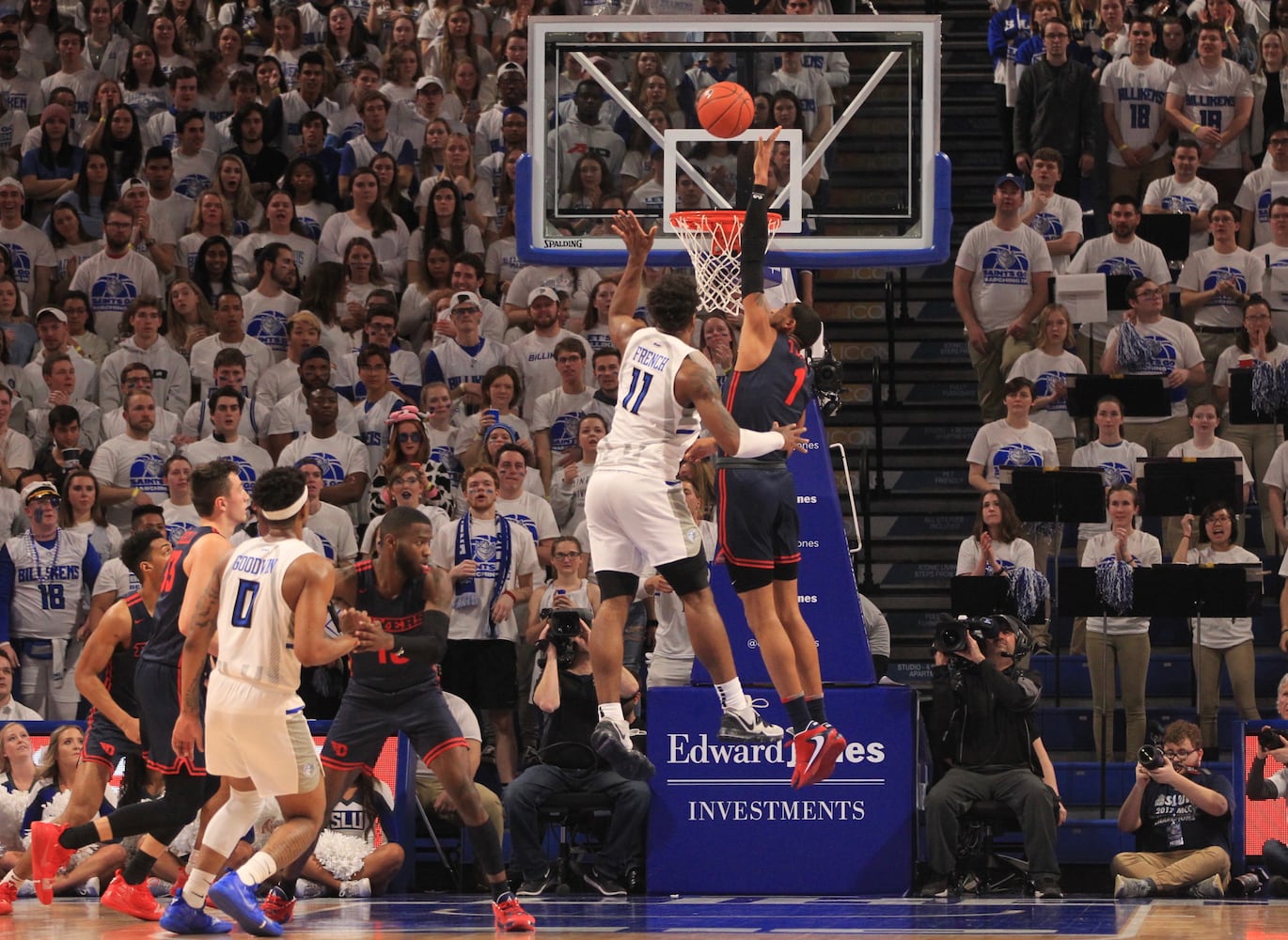 Photos: Dayton Flyers vs. Saint Louis (the first 40 minutes)