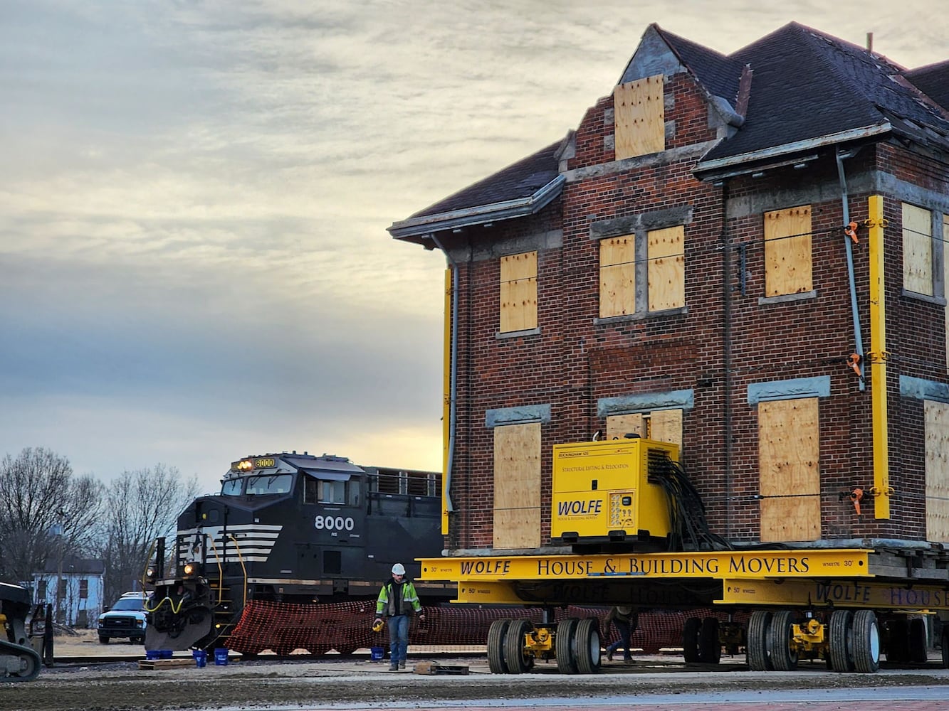 122022 csx train depot move