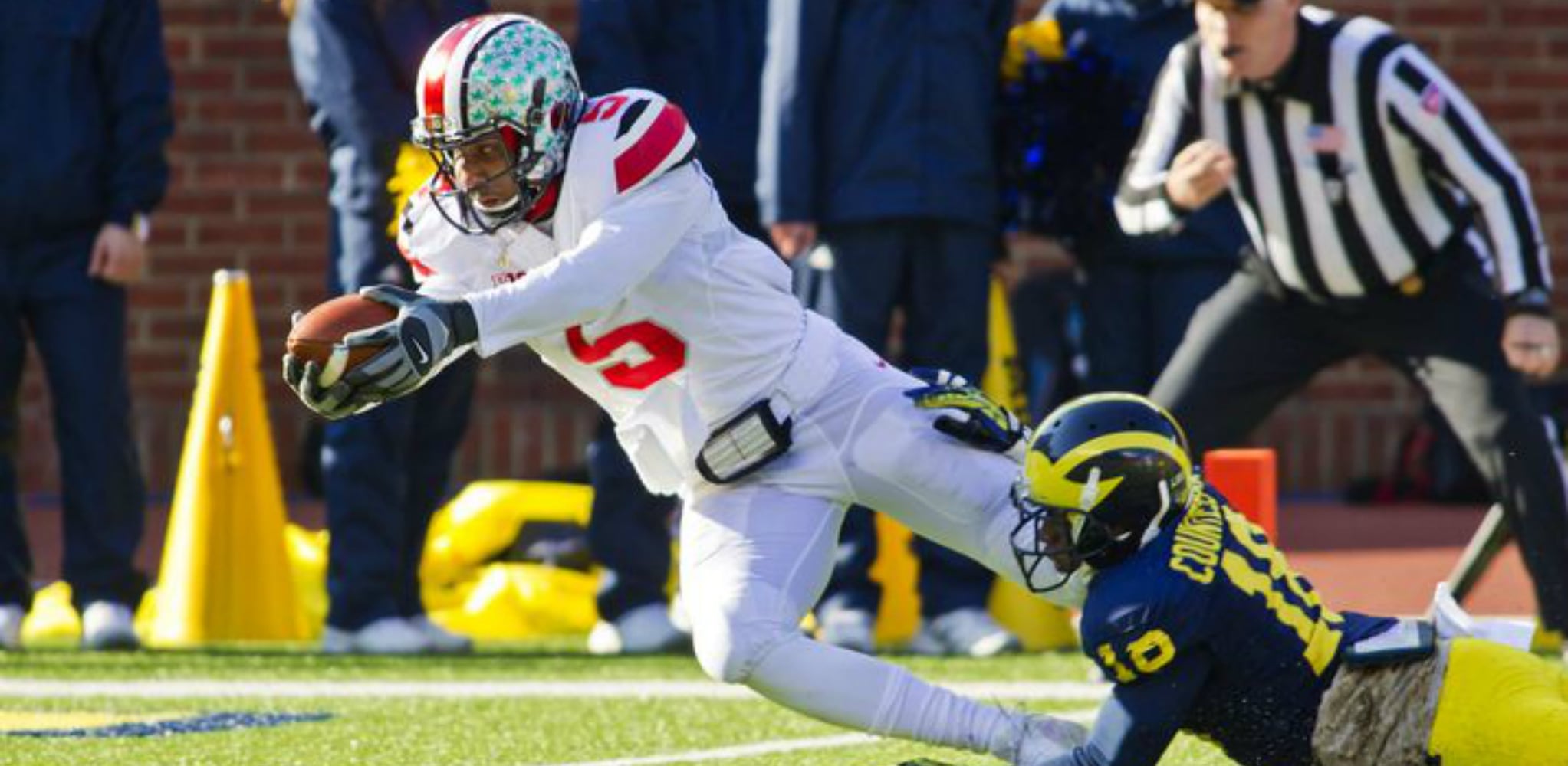 No. 3 Ohio State holds on to beat Michigan 42-41