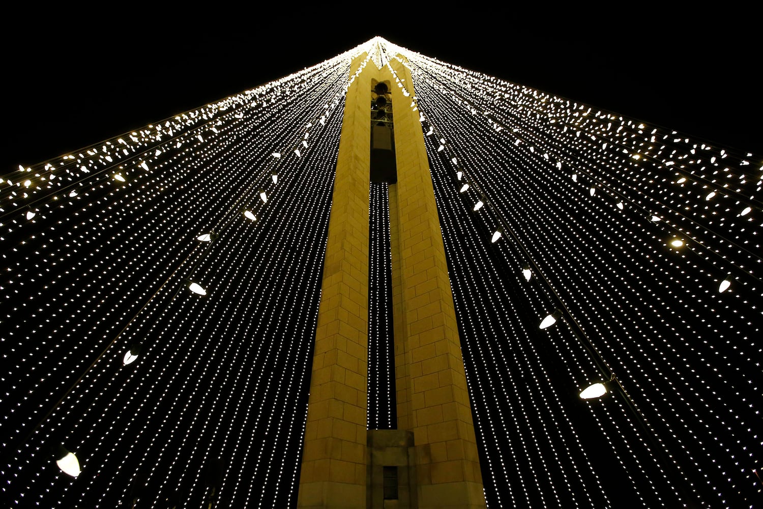 Carillon Christmas Tree