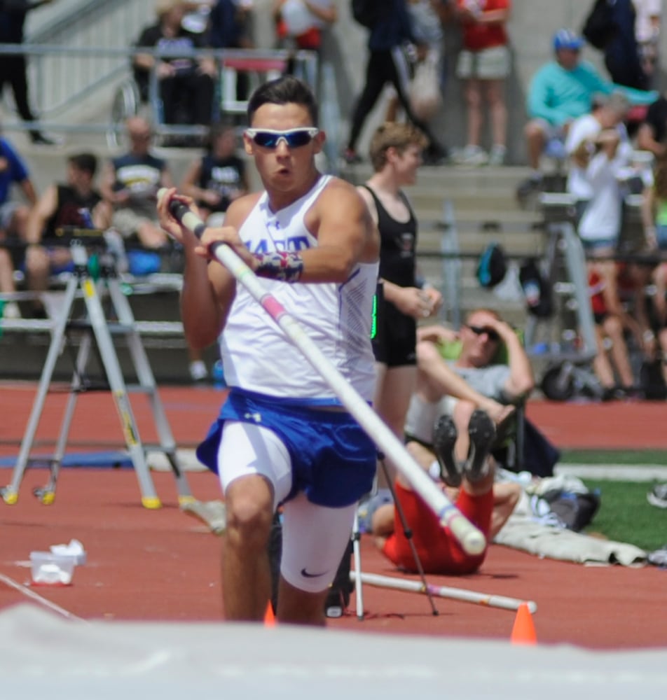 PHOTOS: State track and field, Day 1