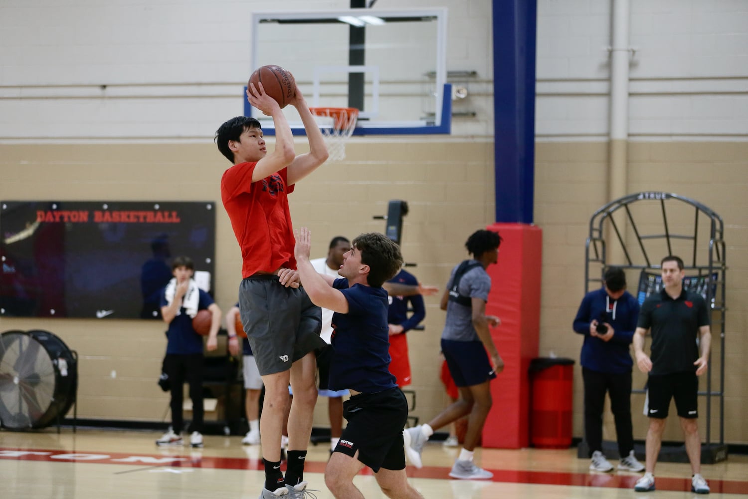 Dayton Flyers practice