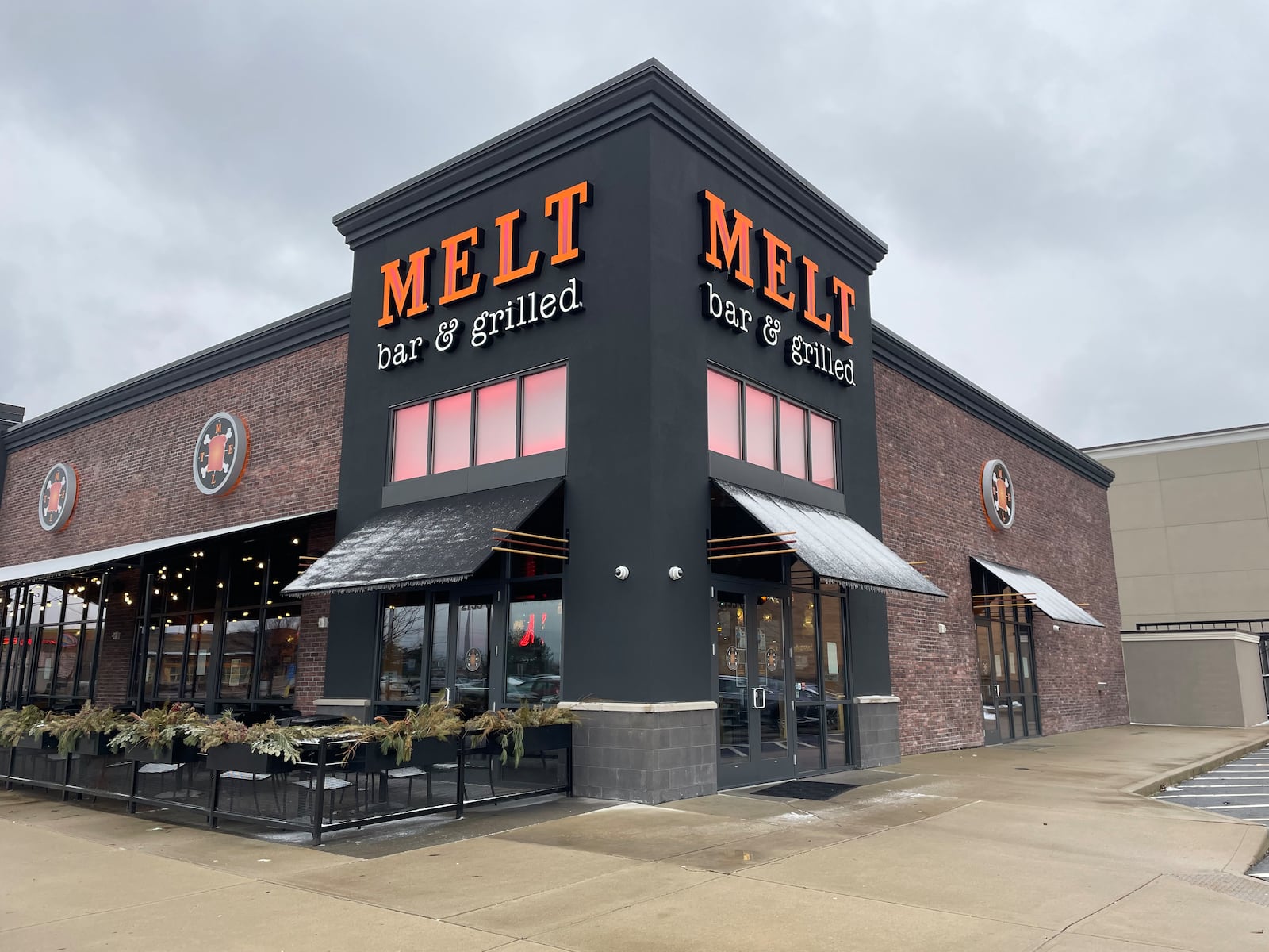 Melt Bar & Grilled, a Cleveland-based gourmet grilled cheese chain, closed its Beavercreek restaurant as of Jan. 31, according to company voicemail message. NATALIE JONES/STAFF