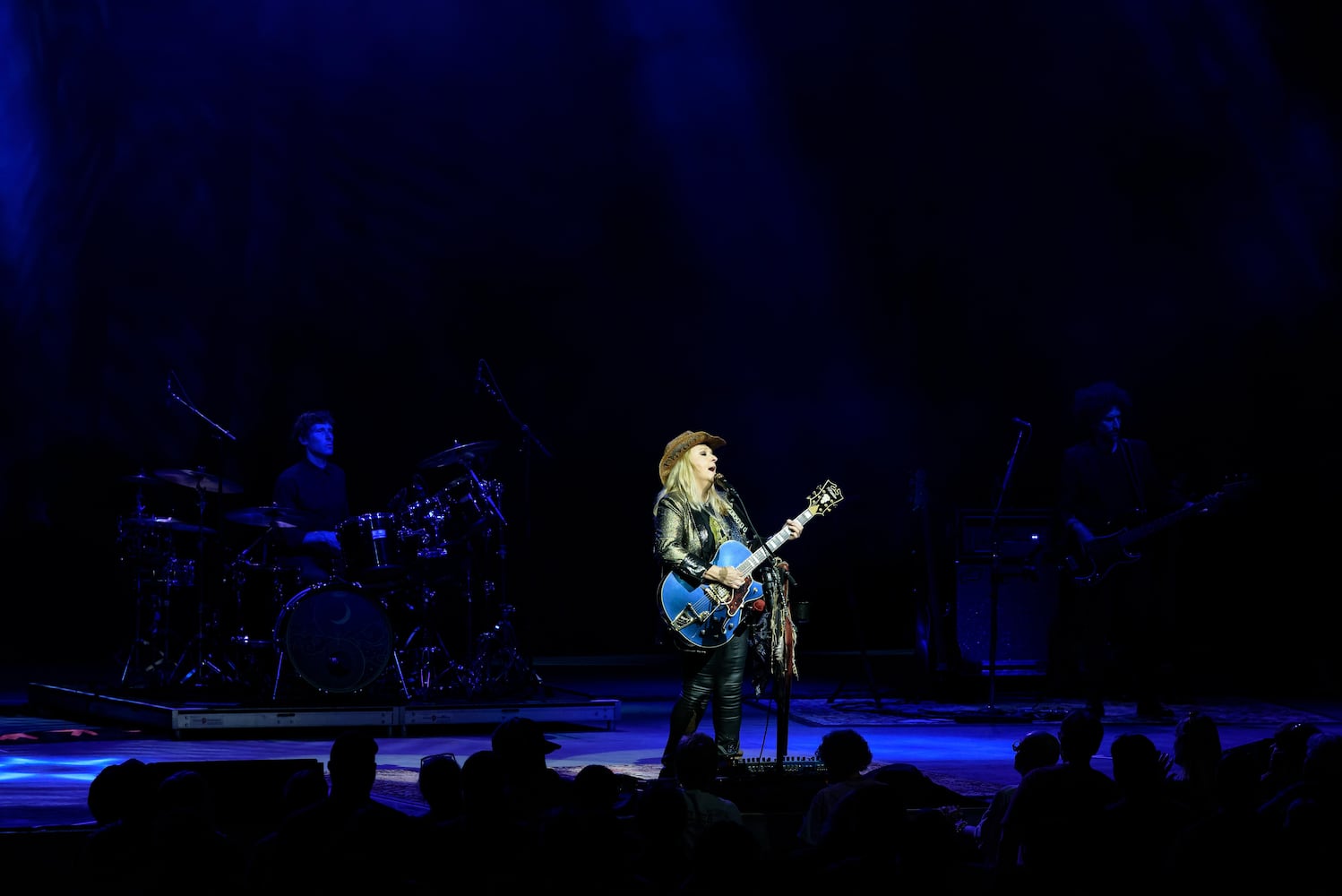 PHOTOS: Jewel & Melissa Etheridge live at Rose Music Center